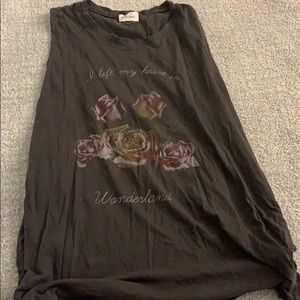 “I left my heart in wonderland” tank top